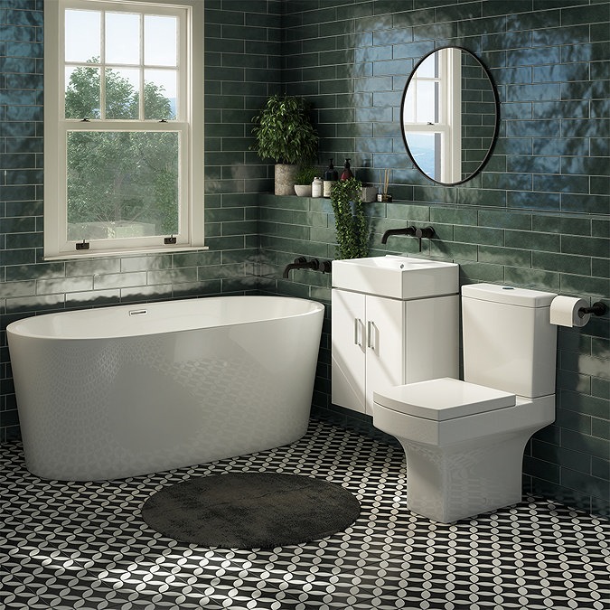 Arezzo Square Close Coupled Toilet + Soft Close Seat - Image 2