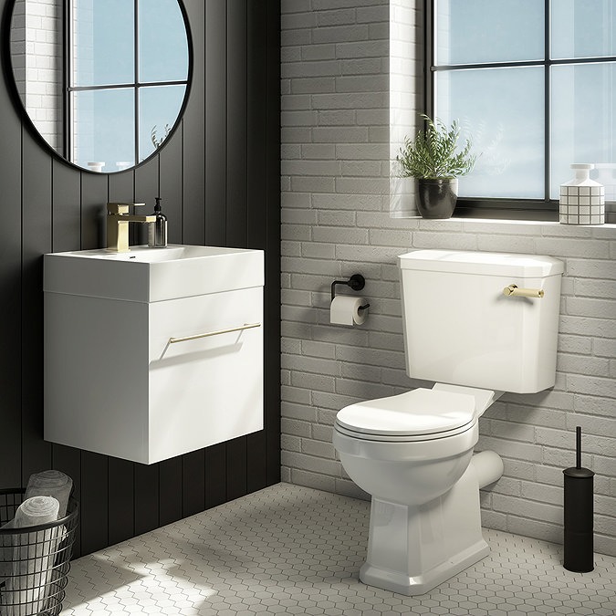 Arezzo Traditional Toilet with Brushed Brass Lever - Image 6