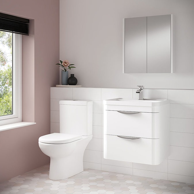 Vienna Short Projection Cloakroom Toilet with Seat - Image 2