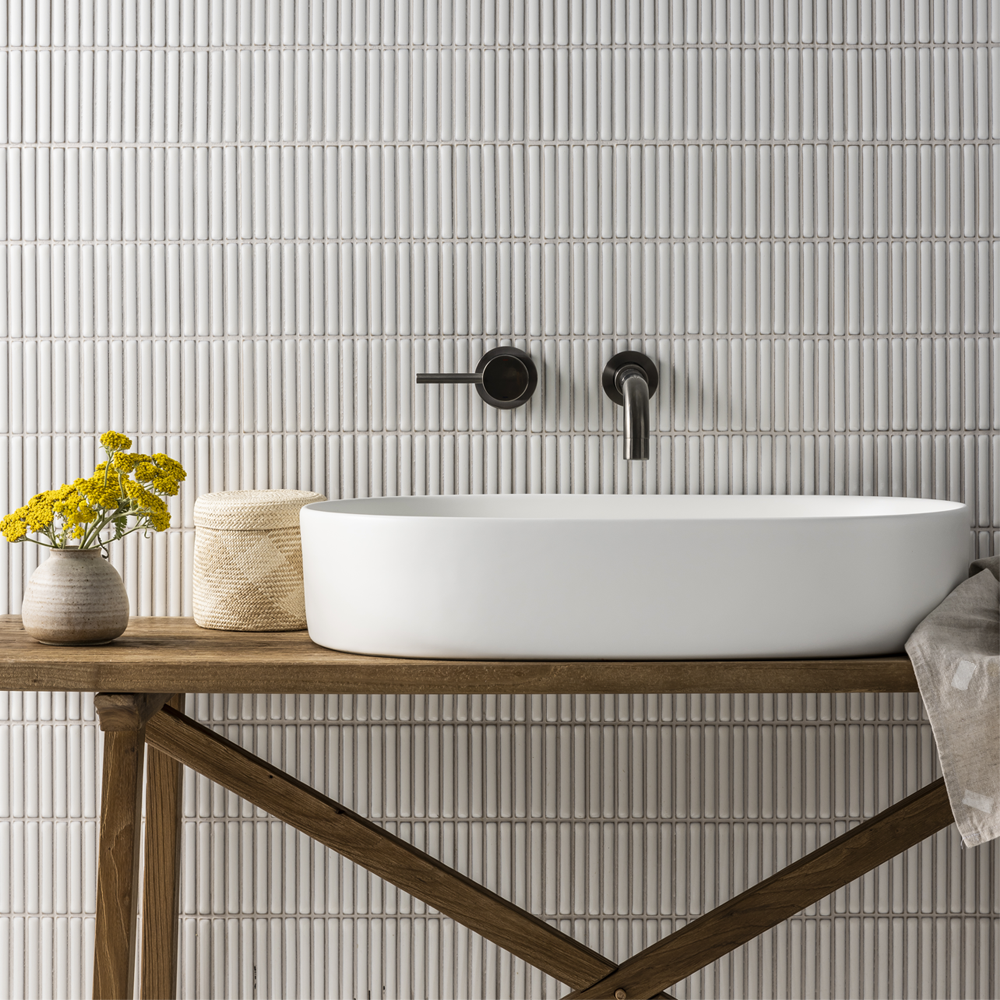 Arezzo Matt White Oval Ceramic Counter Top Basin (600 x 380mm) - Image 3