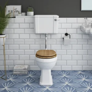 Carlton Traditional Low Level Toilet with Soft Close Seat