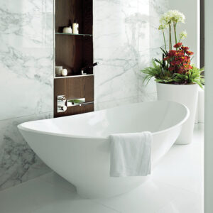 BC Designs Kurv Freestanding Modern Bath 1890 x 900mm