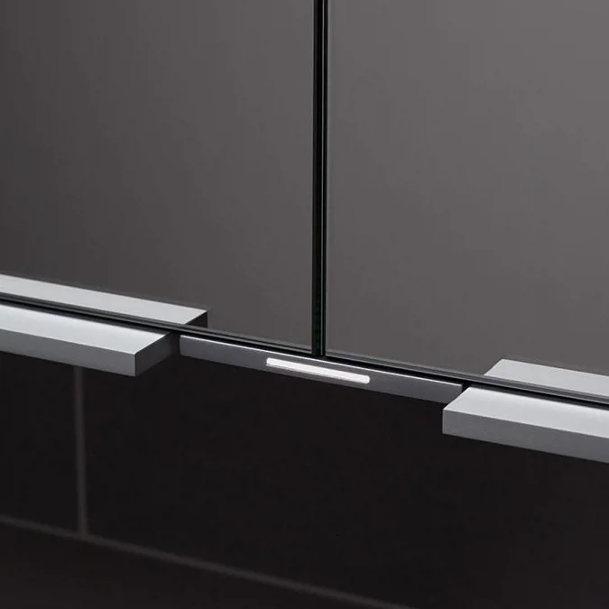 Keuco Royal Match 1300mm LED Illuminated Mirror Cabinet - Image 2