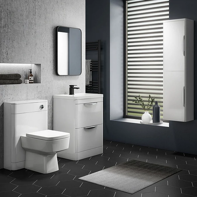Arezzo Matt Black 700 x 500 Rectangular Mirror - Image 5