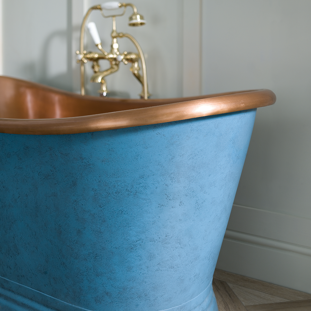 BC Designs 1500mm Copper / Patina Double Ended Freestanding Bath - Image 2