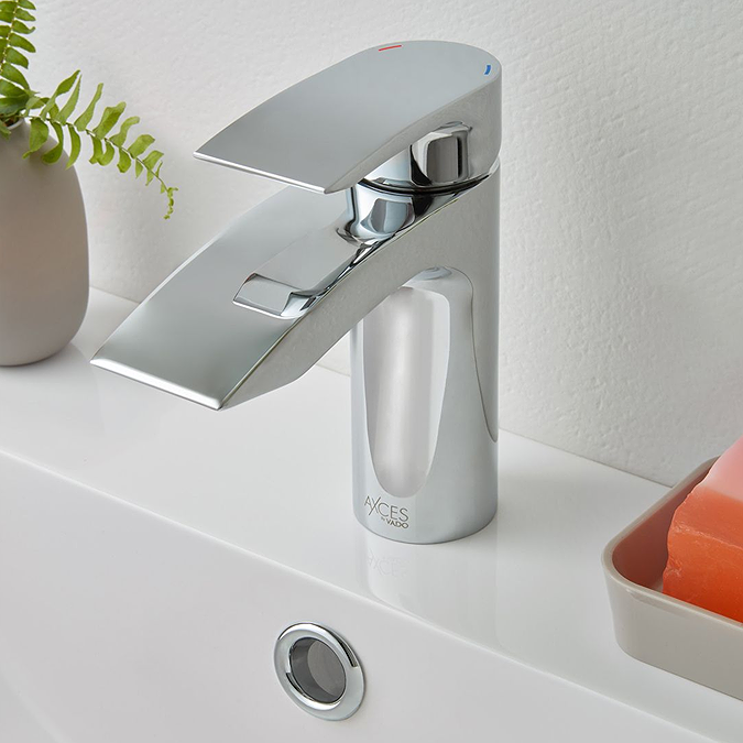 Vado Rowe Mono Basin Mixer + Universal Basin Waste - Image 3