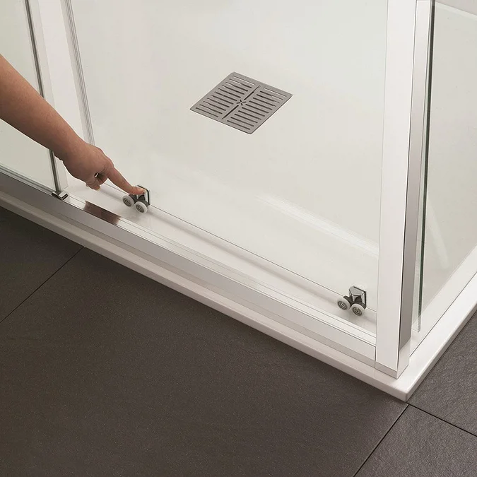 Crosswater 1200 x 900mm Clear 6 Offset Quadrant Single Door Shower Enclosure - Image 4